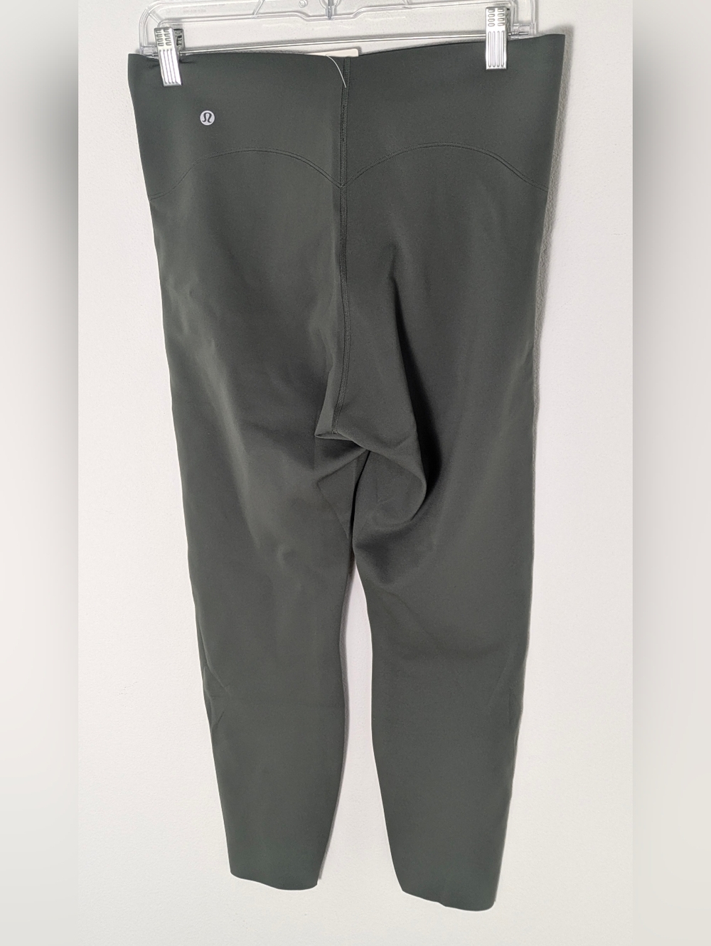 New Lululemon Glow Up Super-High-Rise Tight 25” Legging Green Size 12 Yoga Gym